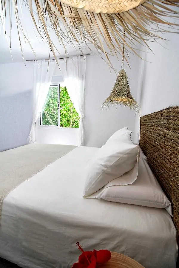 Guest house Alma Zahora Hotel Barbate Spain