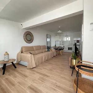 https://bungalow-ara.in-canary-islands.com