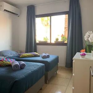 https://bedroom-with-shared-bathroom-and-swimming-pool.in-canary-islands.com